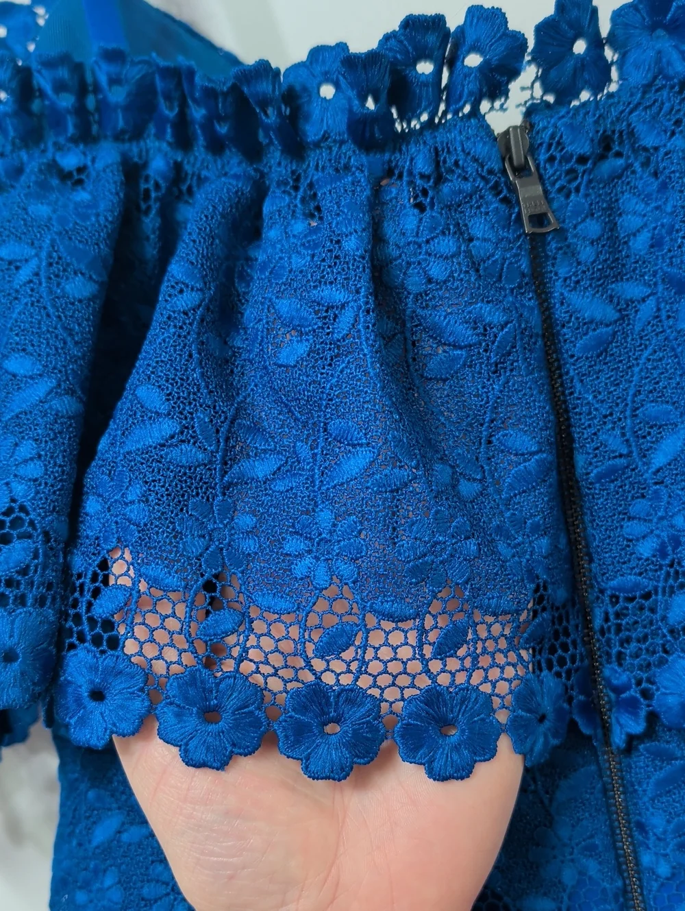 Three Floor Royal Blue Enfold Lace Midi Dress Size 4 - Picture 12 of 13